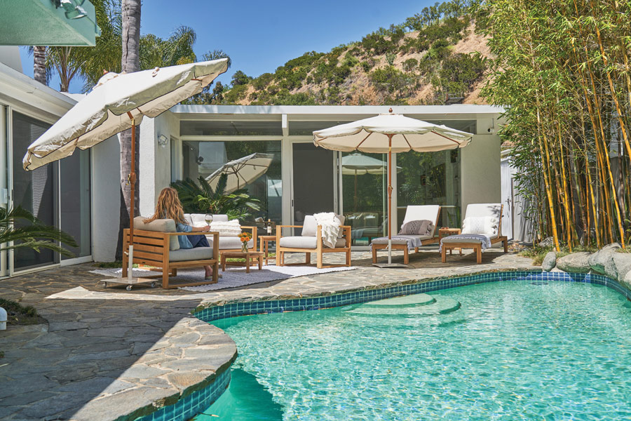 Contemporary Poolside Lounging in the L.A. Hills