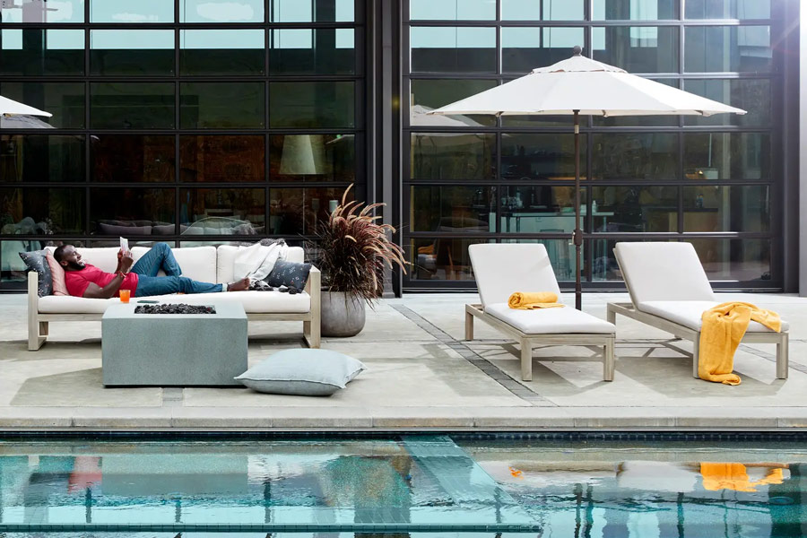 Belvedere lounge furniture and patio umbrellas