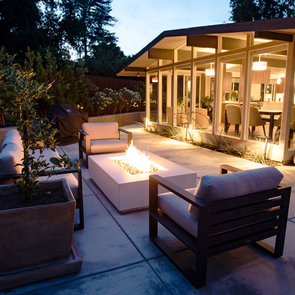 fire-table-belvedere-mobile Fire table an outdoor lounge seating