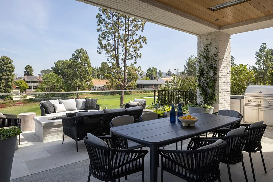 Stinson dining table & Del Mar dining chairs